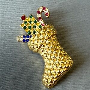 Talbots Christmas Stocking Brooch Pin